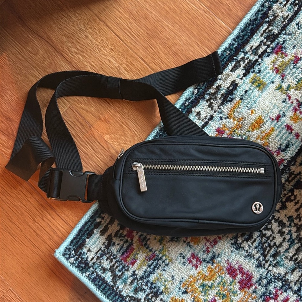 Lululemon cross body bag